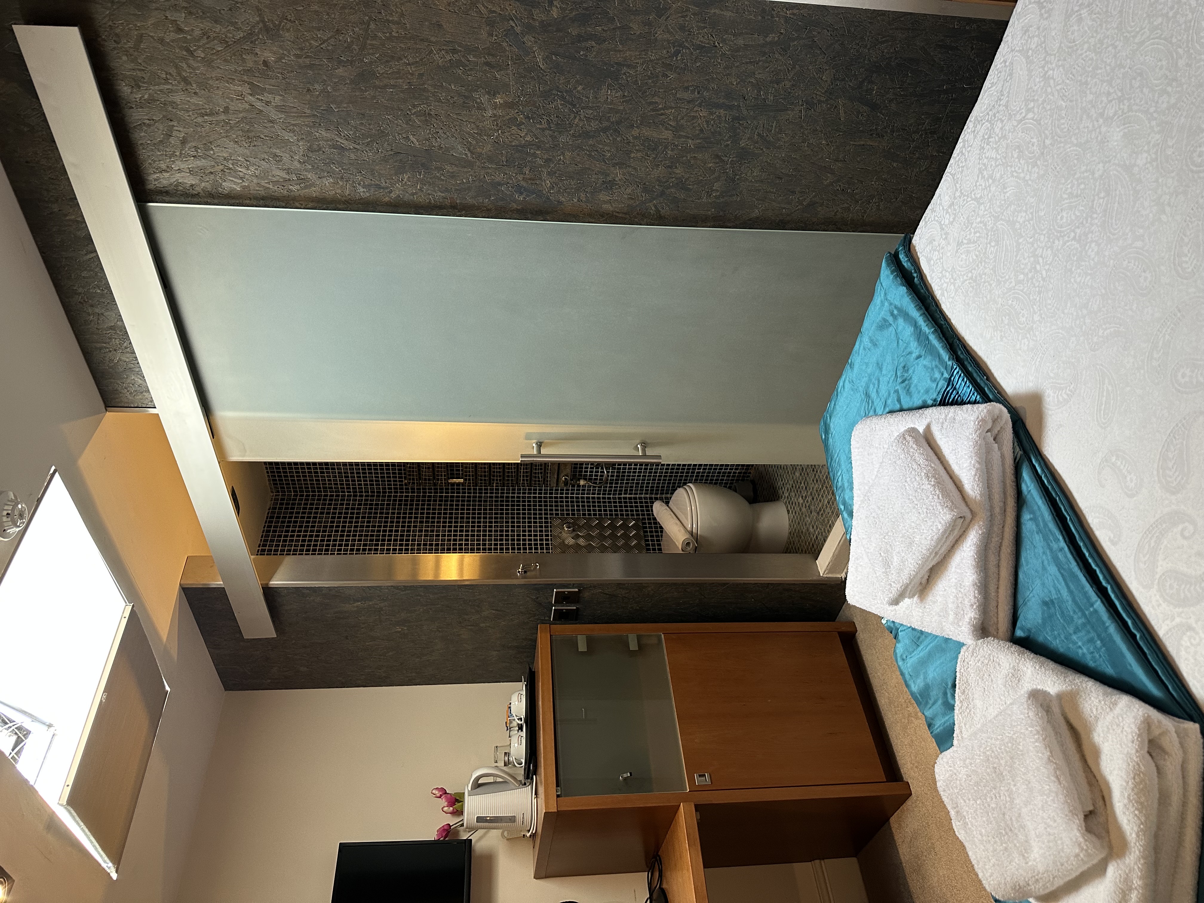 Classic Single Room